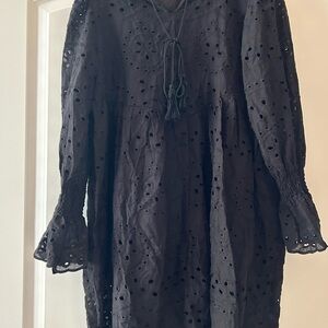 Black V-Neck Bishop Sleeve Floral Embroidered Casual A-Line Mini Dress MaybeSz M